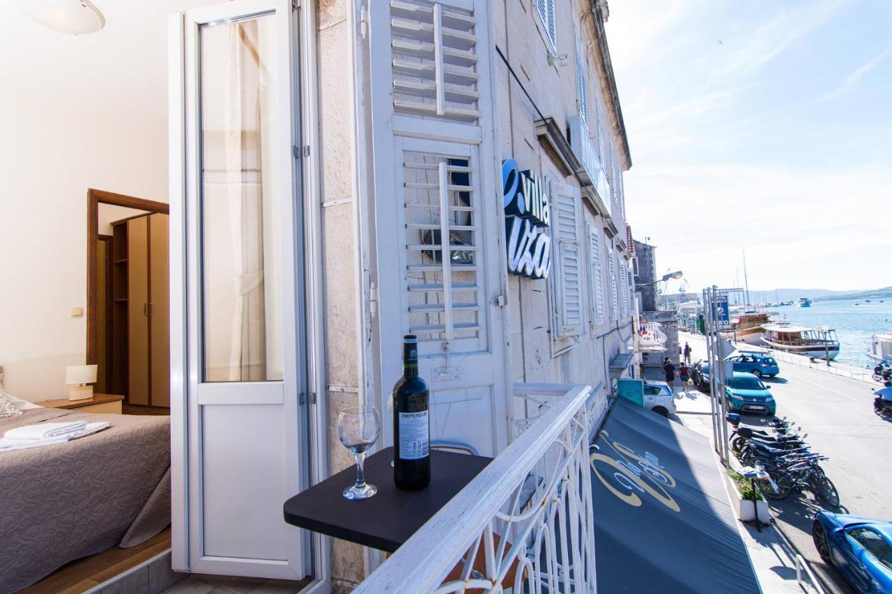 Vila Liza Bed and Breakfast Trogir Buitenkant foto