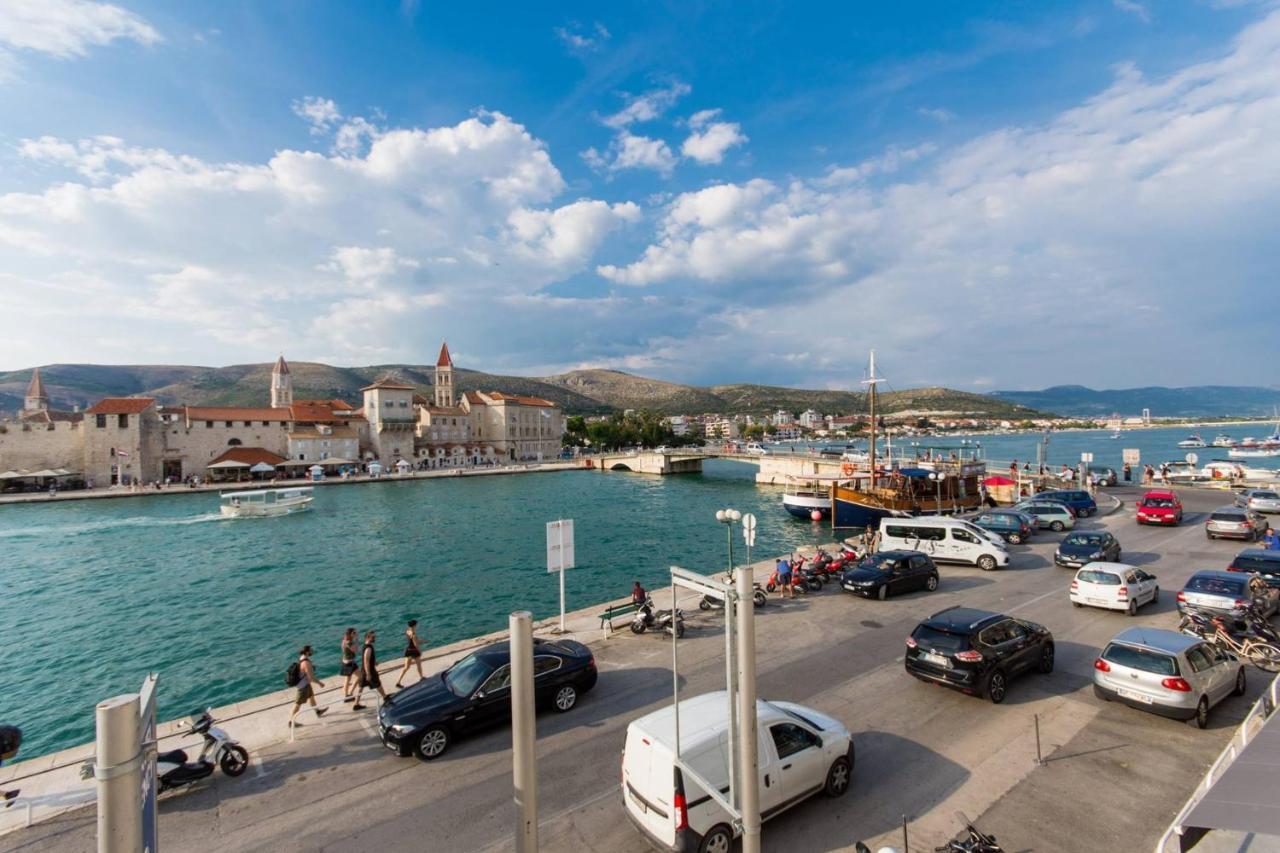 Vila Liza Bed and Breakfast Trogir Buitenkant foto
